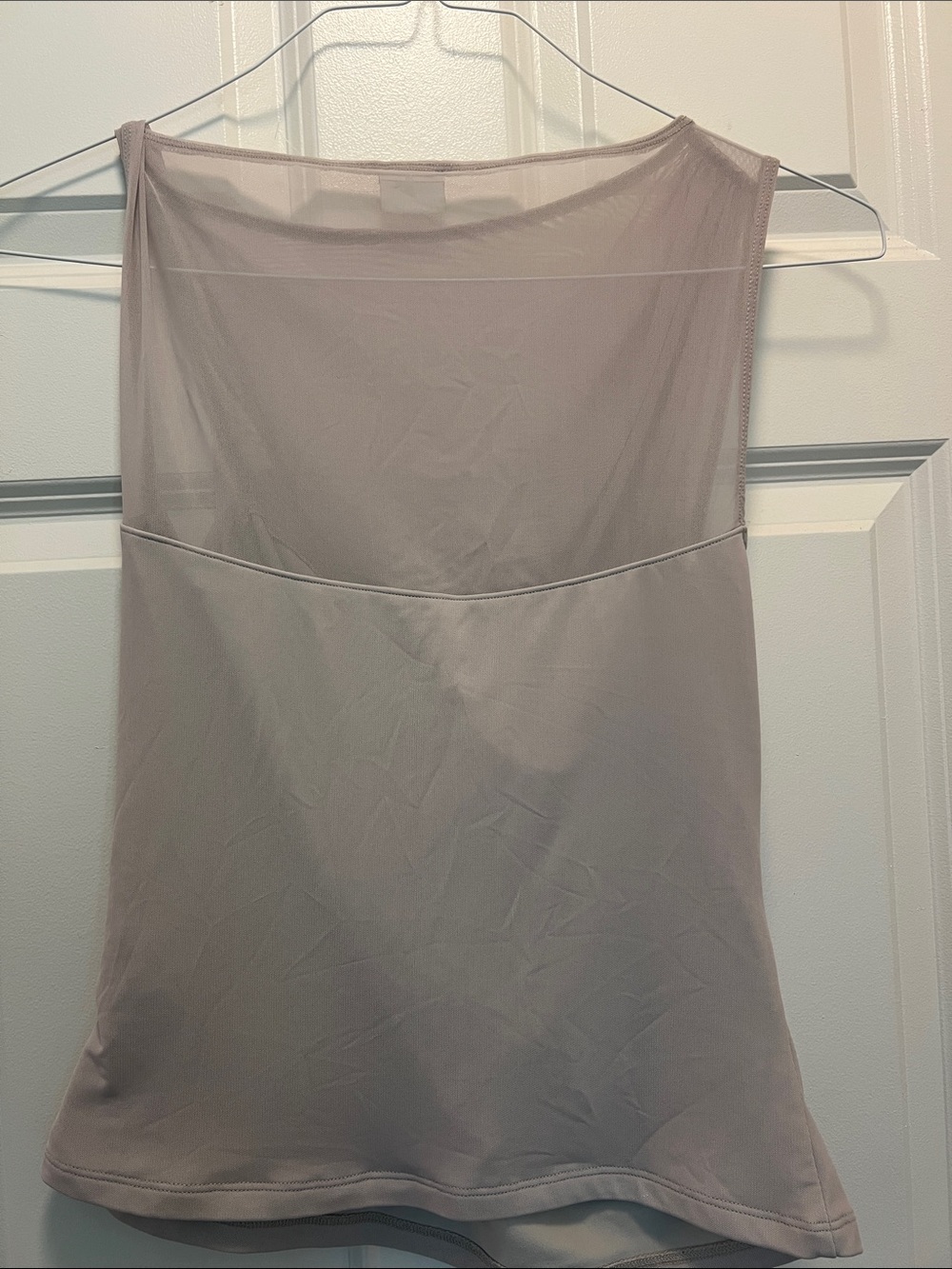Abercrombie & Fitch Light Taupe Draped Sleeveless Top - Picture 2 of 3